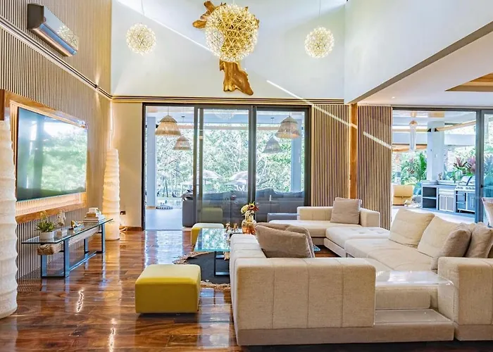 Casa Miyali Lakefront With Infinity Pool *
